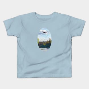 They will soar on wings like eagles Kids T-Shirt